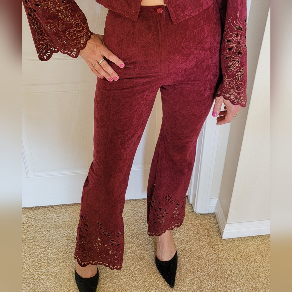 NWT Velvet Custom-made pants, size Medium